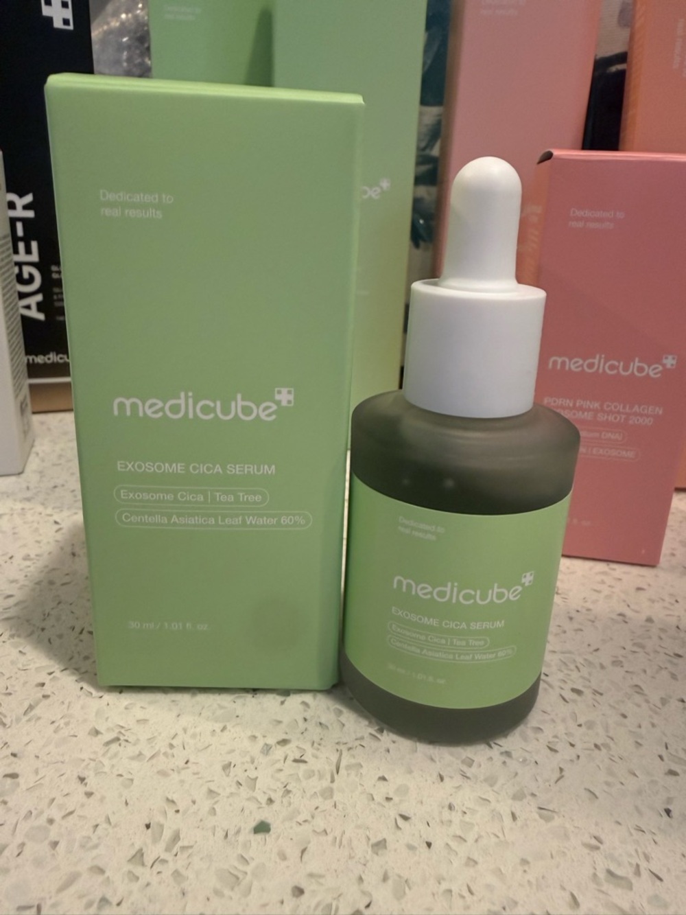 *NEW*30ml* MEDICUBE Exosome Cica Serum - Green